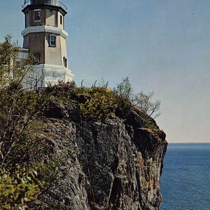 Split Rock Lighthouse Two Harbors Lake Superior Minnesota 1960s postcard