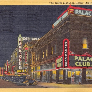 Center Street at Night Palace Bank Clubs Reno Nevada 1947 Carte postale en lin