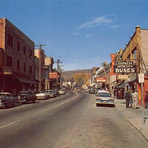Carte postale Main Street Cars Liberty New York 1960c