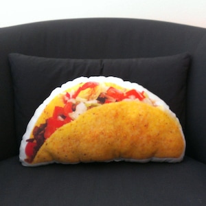 Sewing Kit: Taco Pillows