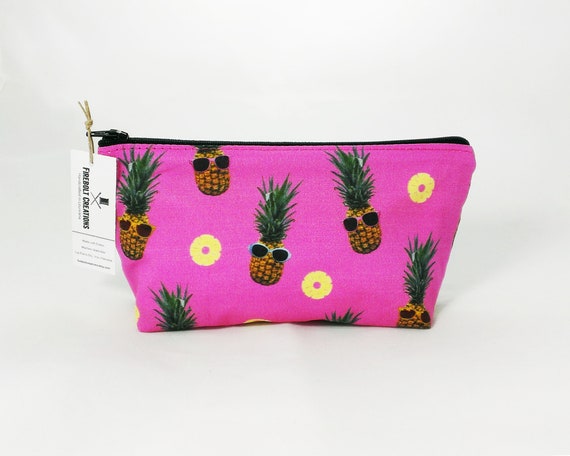 small beach pouch