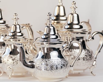 Handmade Moroccan Silver Teapot: Engraved Vintage Style