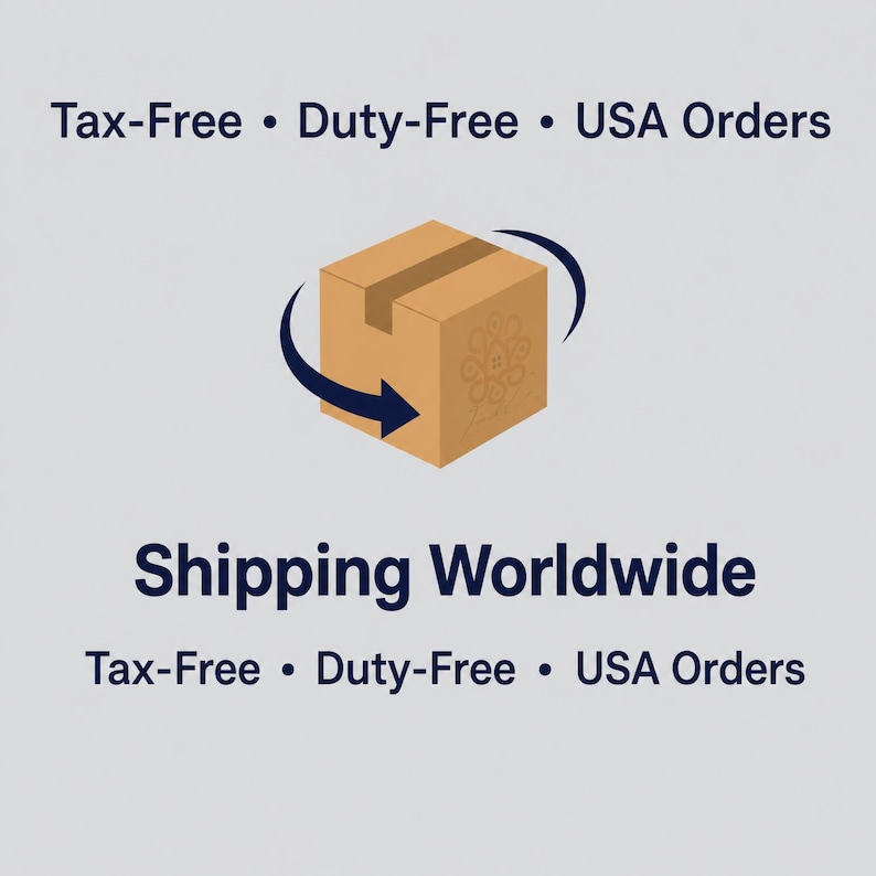 K&ouml;nnte beinhalten: Eine braune Pappkartongrafik zentriert auf hellgrauem Hintergrund. Dunkelblaue geschwungene Pfeile umkreisen den Karton. Der Text lautet: Tax-Free &bull; Duty-Free &bull; USA Orders, Shipping Worldwide und Tax-Free &bull; Duty-Free &bull; USA Orders in Dunkelblau.