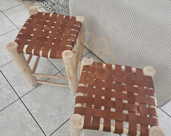 Tabouret artisanal en bois d'eucalyptus : déco bohème chic marocaine
