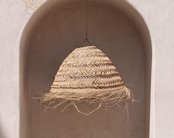 Handwoven Straw Pendant Light Moroccan Rattan Hanging Chandelier Boho-Woven Ceiling Lamp Natural Shade Decor