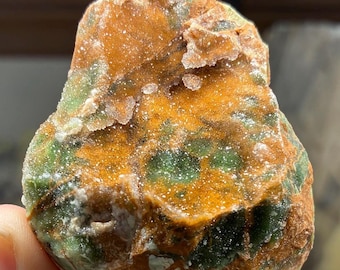 Chrome Chalcedony – 124 g – Rare Turkish Green Chalcedony in Matrix – Bilecik, Turk