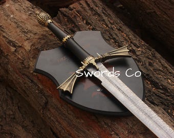 Dark Sisterr Sword: Daemon Targaryen Cosplay Replica with Wall Mount