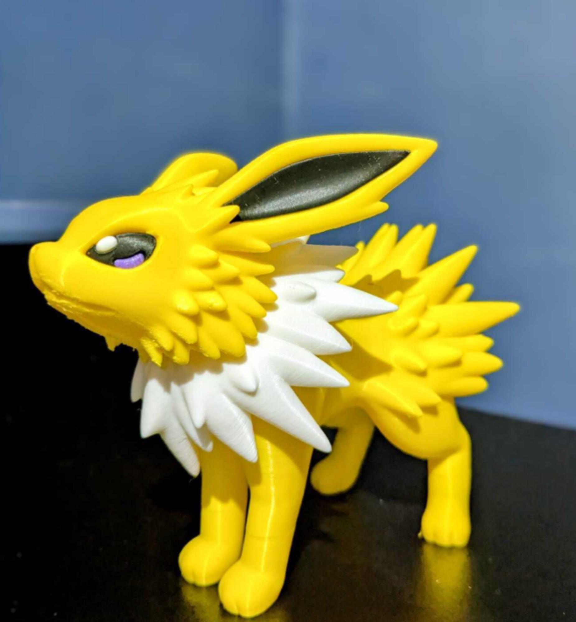 Køb Pokémon bamse af Jolteon på 20 cm hos Superhelten Legetøj Køb Pokémon bamse af Jolteon på 20 cm hos Superhelten Legetøj