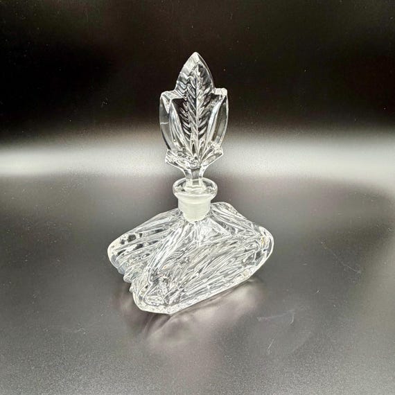 Vintage Art Deco Glass Perfume Bottle | Feather Stopper Vanity Decor