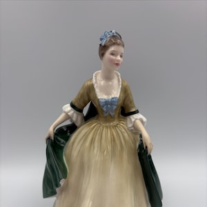 Retired- Royal Doulton Porcelain Figurine &quot;Elegance&quot; HN 2264 – Made in England- 7.75&quot;