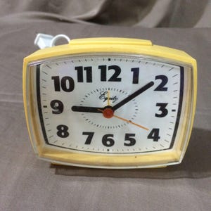 80s Analog Clock - Etsy