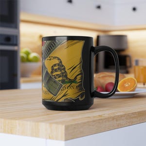 Patriotic Gadsden Flag Tactical Coffee Mug - Don't Tread on Me Liberty Tea Cup