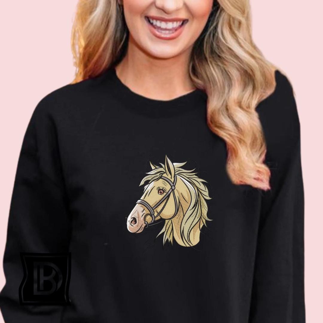 Elegant Horse Head Embroidery Design – Equestrian Wall Art & Applique ...