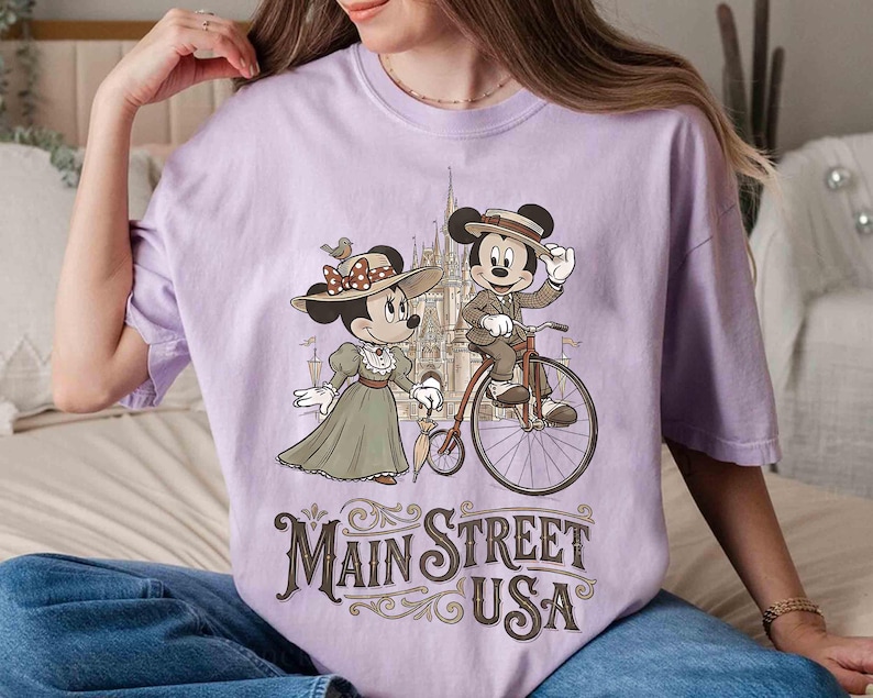 Vintage Musse och Mimmi Main Street USA-tröja, klassisk Disney-tröja för par på cykel, t-shirt med Disney-motiv, WDW Magic Kingdom-kläder bild 2