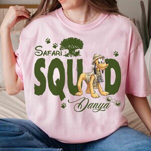 Personlig Disney Musse Pigg & Vänner Safari Djurriket T-shirt, Disney Safari Mode T-shirt, Låt oss bli vilda, WDW Safari Familjeresa 2026 Outfit bild 4