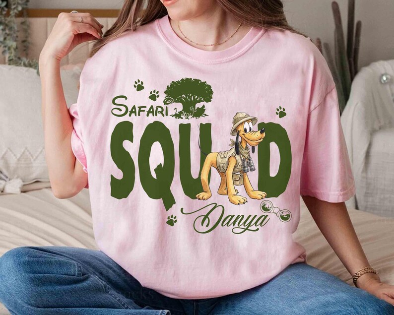 Personlig Disney Musse Pigg & Vänner Safari Djurriket T-shirt, Disney Safari Mode T-shirt, Låt oss bli vilda, WDW Safari Familjeresa 2026 Outfit bild 4