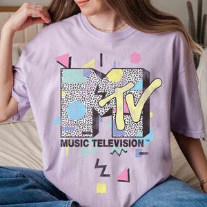 Retro 90&#39;s MTV Shape Design Logo T-shirt, Retro 80s & 90s MTV Matching Shirt, Girls Trip Outfits, MTV Birthday Girl Gift Shirt, Music Girl