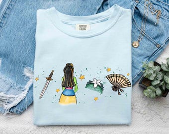 Camiseta con dibujo de la princesa Mulan de Disney en acuarela, camiseta de Mulan y Mushu, camiseta de Li Shang Cri-Kee, viaje de chicas Disney con estética femenina, regalo de cumpleaños