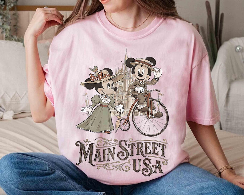 Vintage Musse och Mimmi Main Street USA-tröja, klassisk Disney-tröja för par på cykel, t-shirt med Disney-motiv, WDW Magic Kingdom-kläder bild 4
