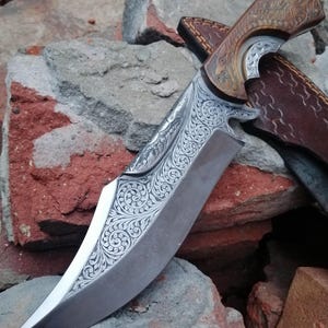 Unique Hand Engrave Hunting Camping knife, Handmade knife, Custom knife, Best gift for Dad, Gift knife, FOR HIM/HER