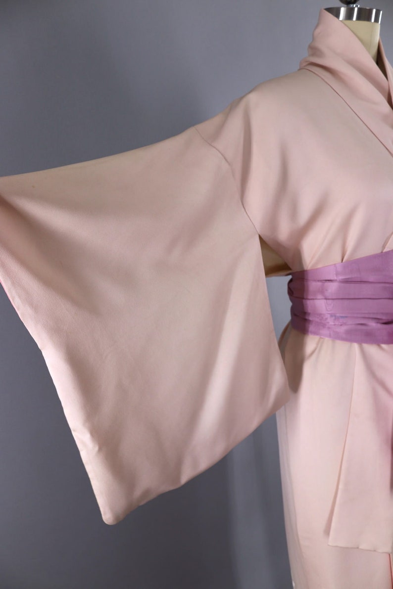 Lingerie Loungewear Vintage Silk Kimono 1980s 1990s Art Deco Wedding Dressing Gown Light Pink Floral