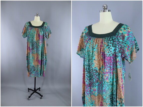 Vintage Caftan Dress, 1980s Green Feather Print. M
