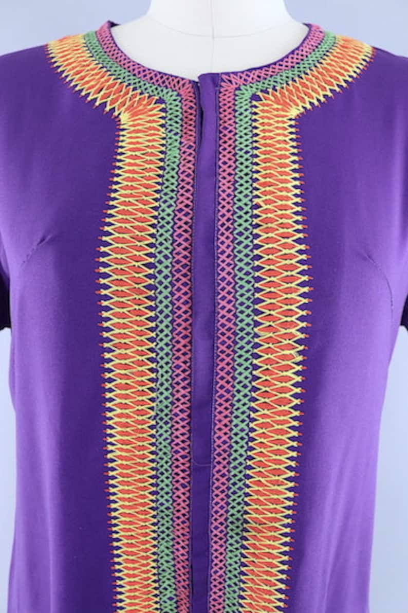 Vintage Embroidered Caftan Dress 1970s Purple Maxi Dress Long Hostess Dress Hippie Style Boho Kaftan