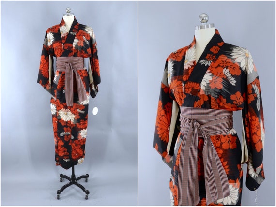 Vintage Silk Kimono, Dressing Gown Robe, Wedding L