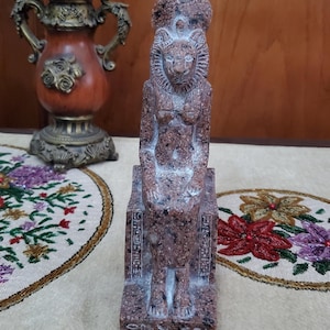 Pharaonic Sekhmet Statue - Handcrafted Egyptian statue - Egyptian Goddess Sculpture