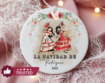 Gepersonaliseerde Latijnse ornamenten, aangepaste Mexicaans-Spaanse familieaandenken, La Navidad Spaans vakantiedecor, La Navidad Family-keramische kerstcadeaus