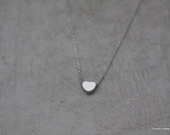 Tiny Heart Silver Necklace - Silver Heart Necklace - Tiny Heart Necklace