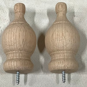 Package of 2 Unfinished Wood Finials.  81618