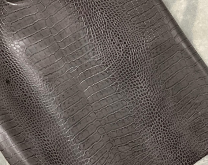 Dark Gary Gator Embossed Leather Cowhide Remnant. CALI100