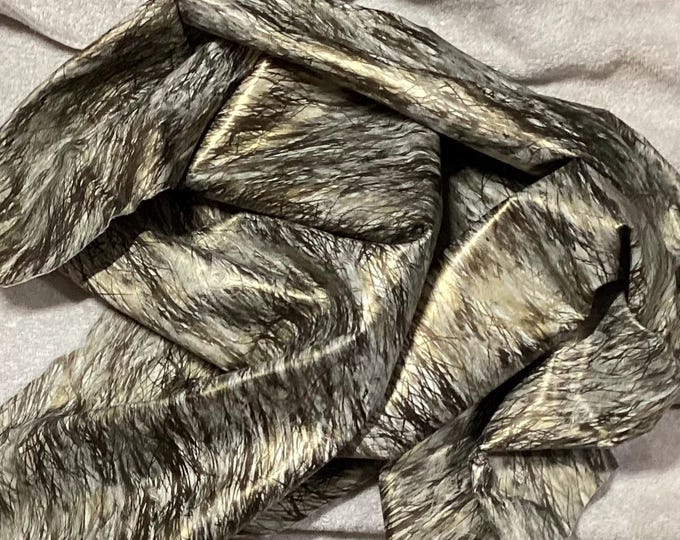 Gold, White, Brown, and Silver Printed Thatch Leather Lambskin.  Smooth Texture.  OSM403
