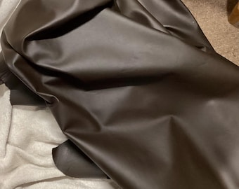 Pinnacle Walnut Leather Cowhides,  TOWN0305