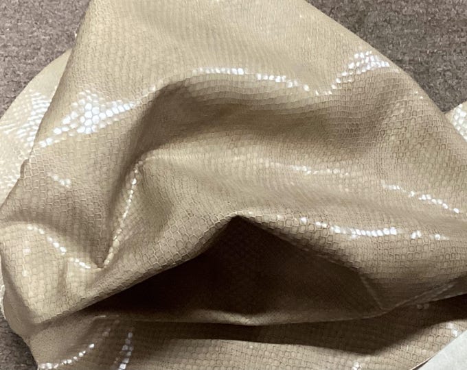 Tan Embossed Snakeskin Pattern Learher Cowhide Remnant, cowhide, upholstery leather, OSM463