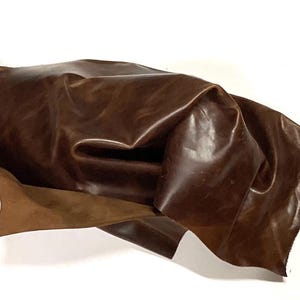 2 Pieces Brown Pull Up Leather Cowhide Remnants.  BR905