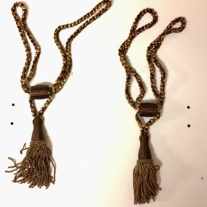 carton of 12 Brown 24 Inch Curtsin Tiebacks with 5 1/2 tassels, PR03