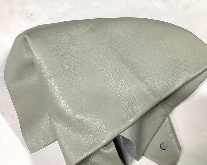 Gray Cloud Leather Cowhide Remnant, SWT201