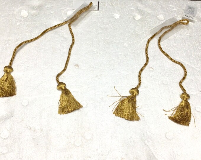 Package of 2 Gold 27 inch Chair Ties. With tassels. DW47