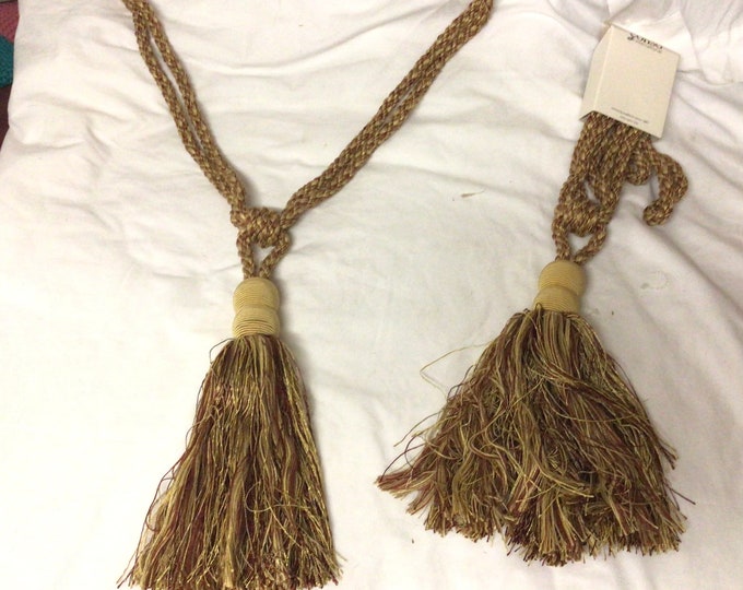 Package of 2 Burgundy and Gold 32 inch Tiebacks with 9 inch tassels TVNT31