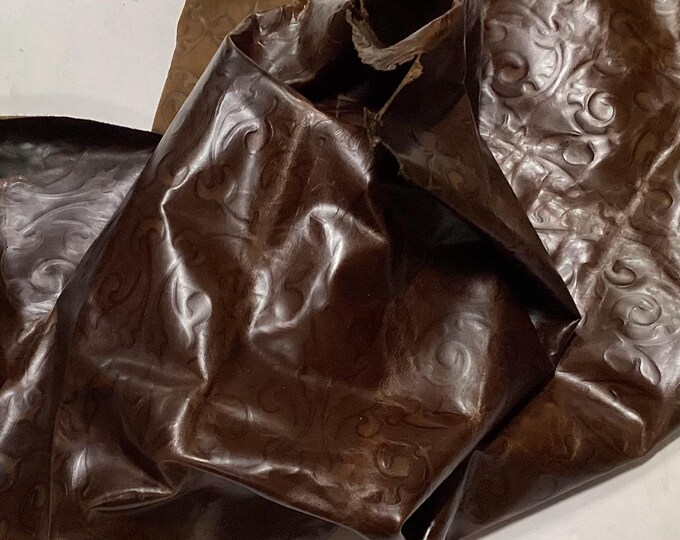 Leather Hide. brown Embossed cowhide, Reversible Leather, Suede Leather. AI. Handbag Leather. upholstery leather. Pull-up Leather. DWR14