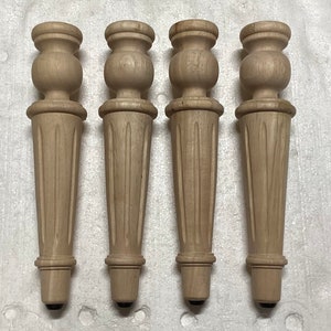Cartons of 2 or 4 Unfinished Wooden Furniture Legs.  674