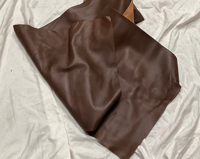 4 Pieces Pinto Brown Leather acowhide Squares.  HY784