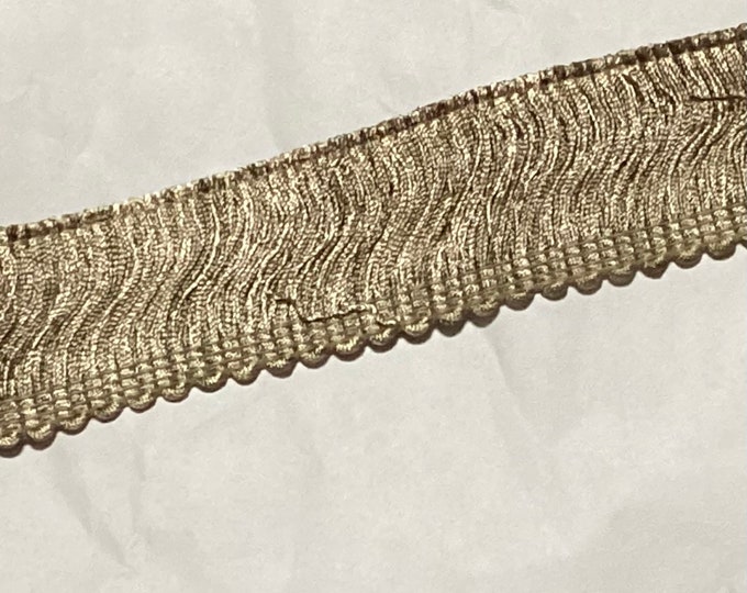 18 Yards Sandstone Beige/Beaver Green Conso 2 Inch Fringe EL04