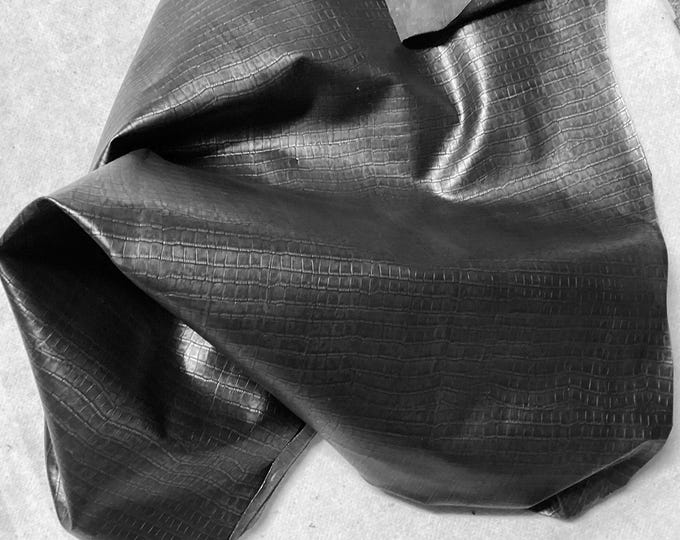 Charcoal Black Embossed Gator Leather Cowhide Remnant,  LC117