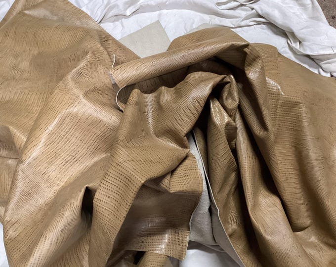 Caramel Embossed Lizard Distressed Leather Cowhide Remnants. Leather Hides,  handbag leather.  SPT03