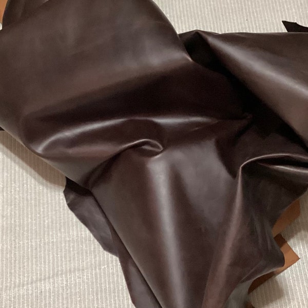 Distressed Smooth Texture Chocolate Brown Leather Cowhide BR54
