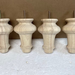 LT6041 Package of 4 Turned Unfinished Wooden Furniture Legs.