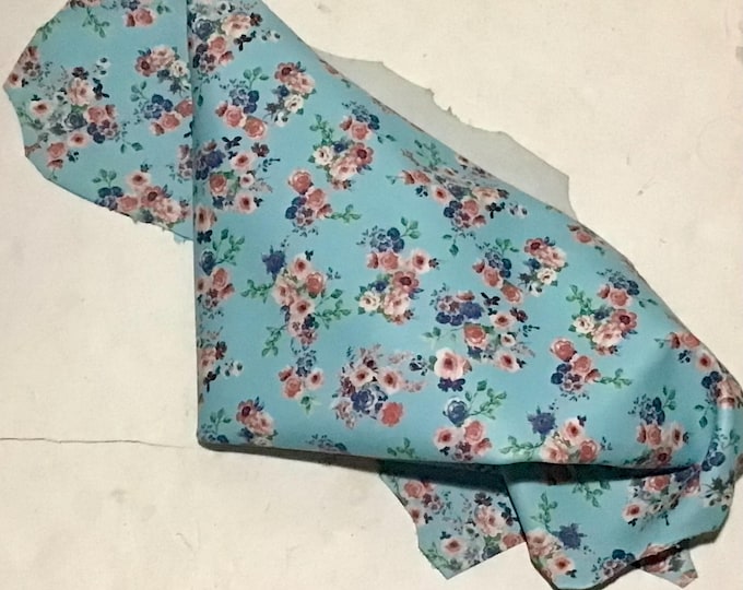 Floral Print Blue Lambskin Leather Hide: Soft Craft Supply (6 sq ft, 1.0mm Thick)